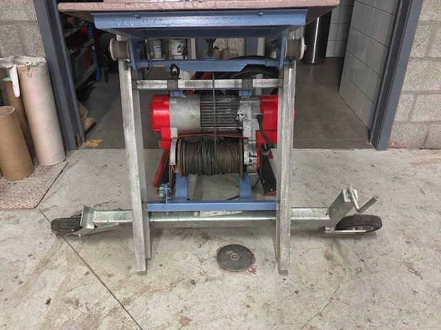 Steinweg ladderlift incl. bak + knik - afbeelding 2 van  5