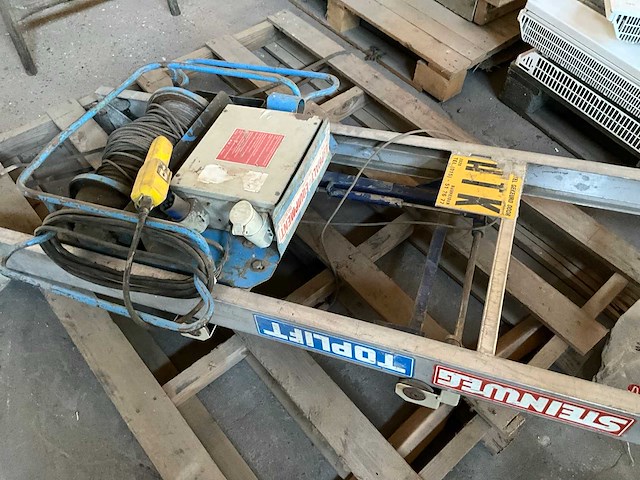Steinweg toplift bouwlift - afbeelding 5 van  5