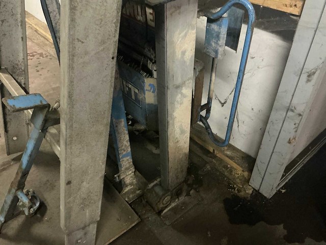 Steinweg toplift bouwlift - afbeelding 4 van  6