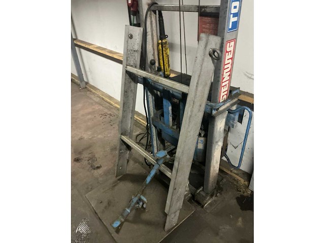 Steinweg toplift bouwlift - afbeelding 6 van  6