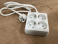 Stekkerdoos 4 voudig, 3680 watt (19x) - afbeelding 1 van  4