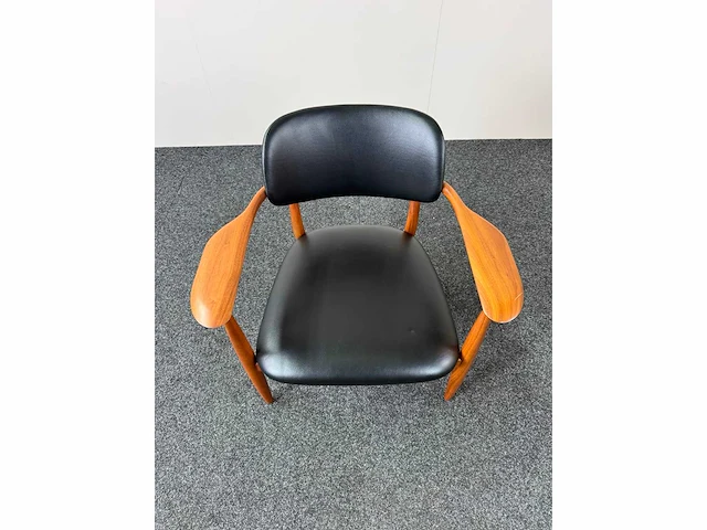 Stellar works - design - vergaderstoelen - afbeelding 5 van  10