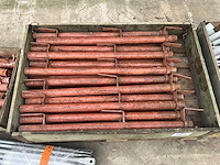 Stellingleuning (24x) met partij leuningplanken - afbeelding 1 van  5