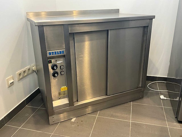 Stelux rvs warmhoudkast - afbeelding 1 van  9