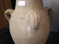 Stenen amphoor - afbeelding 3 van  3