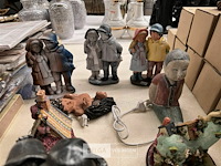 Stenen beeldjes - afbeelding 2 van  3