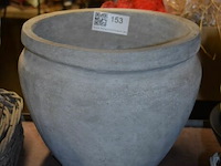 Stenen bloempot 30x25 cm - afbeelding 1 van  2