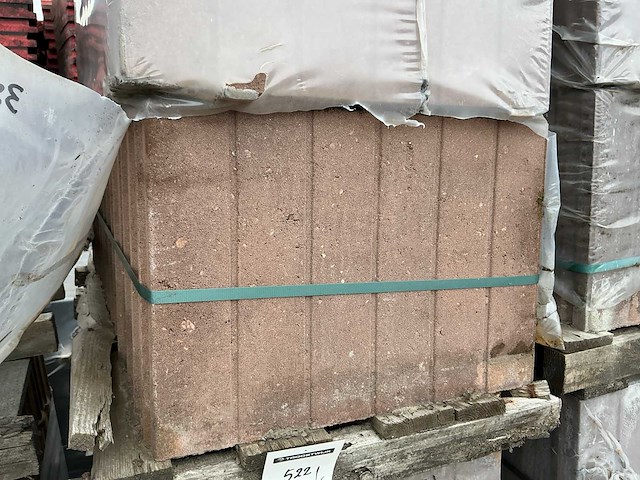 Stenen en klinkers (78x) - afbeelding 1 van  4