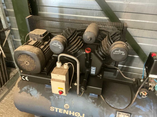 Stenhøj luchtcompressor - afbeelding 1 van  1