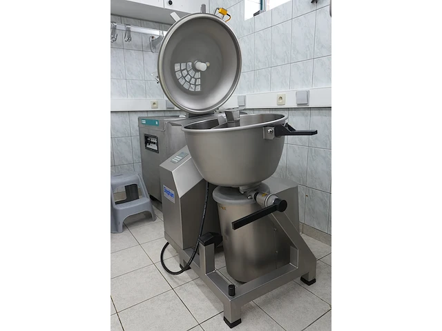 Stephan um/vm 44 universele cutter met toebehoren (2022) - afbeelding 3 van  14