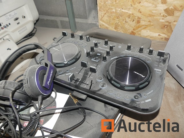 Stereo cd speler, mix tafel, soundbar - afbeelding 1 van  5