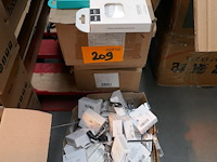 Stereo oordopjes, laadkabels en dergelijken hoco - afbeelding 1 van  5