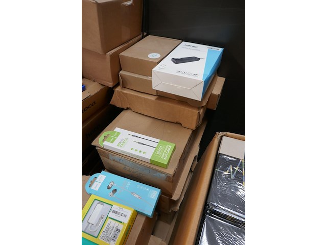 Stereo oordopjes, laadkabels en dergelijken hoco - afbeelding 2 van  5