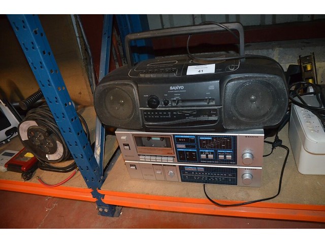 Stereo sanyo , hifi sanyo met tuner en casettespeler, printer epson dx3800, printer brother hl-5240, printer brother hl-l5100dn - afbeelding 2 van  8