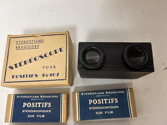 Stereoscope + 6 dozen foto's - afbeelding 2 van  3
