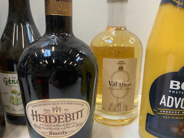 Sterke drank (11x) - afbeelding 8 van  9