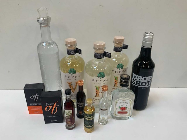 Sterke drank (12x) - afbeelding 1 van  5