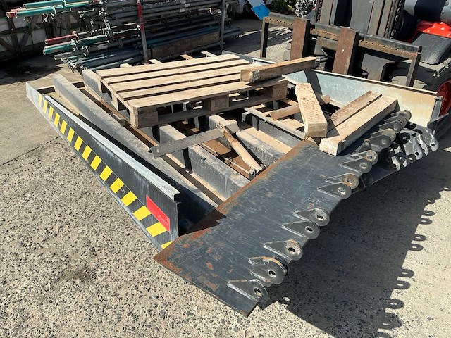 Stertil dock leveller sf 2530-40 b laaddok (2x) - afbeelding 9 van  10