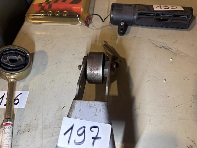 Steun - afbeelding 1 van  2