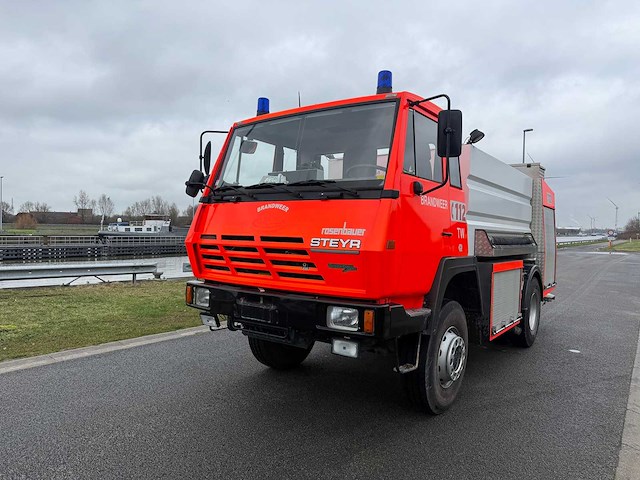 Steyr tankwagen - 1996 - brandweerwagen - afbeelding 36 van  38