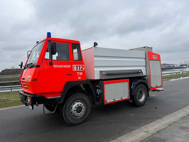 Steyr tankwagen - 1996 - brandweerwagen - afbeelding 1 van  32
