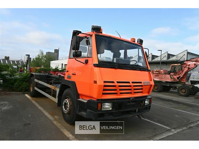 Steyr vrachtwagen met containersysteem - afbeelding 15 van  28