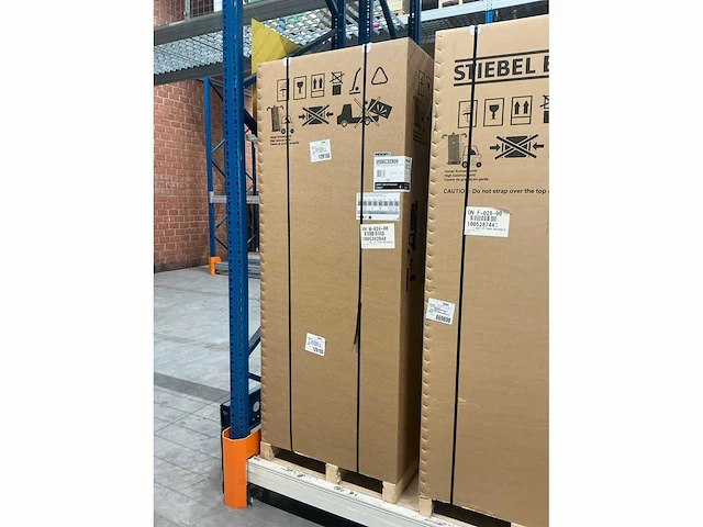 Stiebel eltron shp-f 300 x premium warmtepompboiler - afbeelding 2 van  3