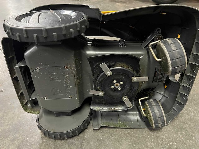 Stiga - a 500 - stiga a 500 robotmaaier - afbeelding 2 van  3