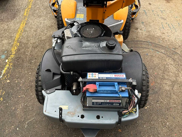 Stiga - park pro diesel - ride on lawn mower - afbeelding 8 van  12