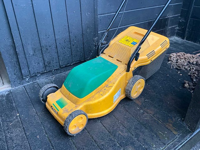 Stiga 33 electric grasmaaier - afbeelding 1 van  4