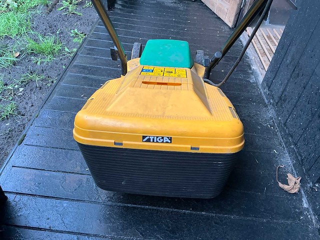 Stiga 33 electric grasmaaier - afbeelding 3 van  4