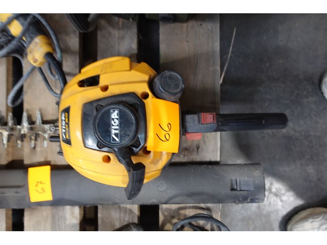 Stiga shp60 benzine heggenschaar - afbeelding 2 van  5