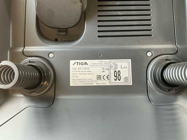 Stiga swift 372e electrische zitmaaier - afbeelding 4 van  13