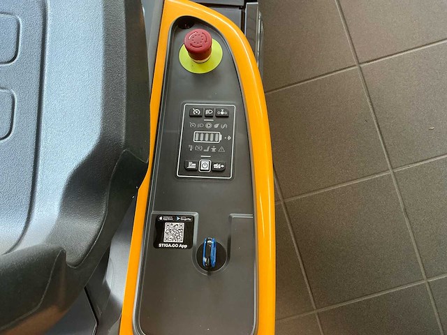 Stiga swift 372e electrische zitmaaier - afbeelding 13 van  13