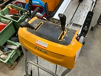 Stiga sws 600g benzine veegmachine - afbeelding 5 van  6