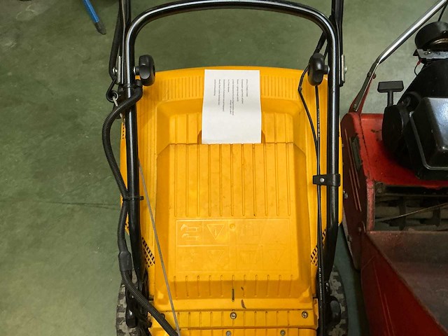 Stiga turbo combi grasmaaier - afbeelding 10 van  13