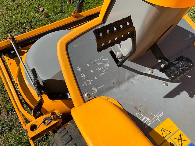 Stiga villa master zitmaaier - functioneel - afbeelding 8 van  21