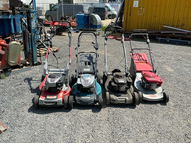 Stiga/makita/lazer mp 2 445s/ lot grasmaaiers - afbeelding 1 van  10