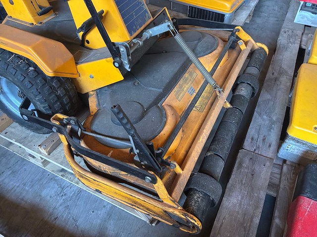 Stigma park 12 zitmaaier - benzine - afbeelding 7 van  11