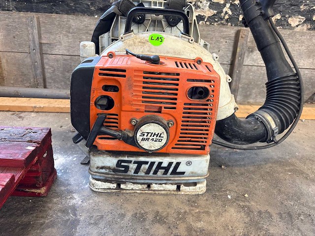 Stihl - 2001 - br420 - bladblazer - afbeelding 1 van  3