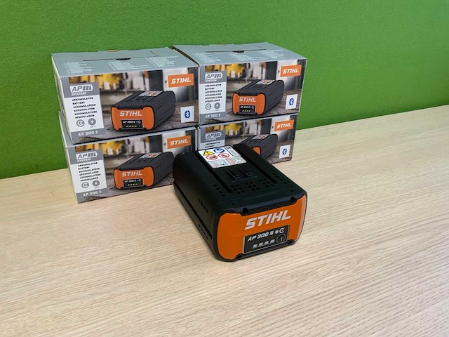 Stihl - ap 300 s - accu (5x) - afbeelding 1 van  6