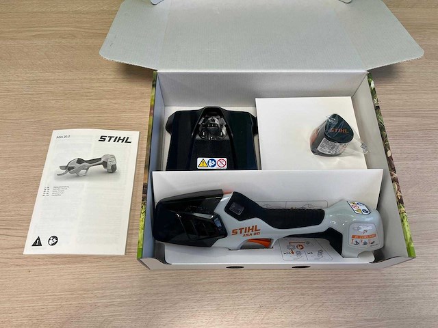 Stihl - asa20 - snoeischaar met accu en lader - afbeelding 7 van  9