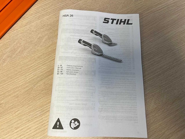 Stihl - hsa26 - accu gras- en buxusschaar met accu en lader - afbeelding 2 van  11
