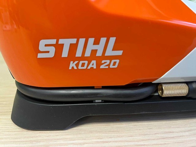Stihl - koa20 - accu compressor body met accu en lader - afbeelding 7 van  12