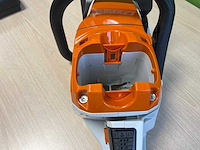 Stihl - msa300c - kettingzaag met ap300s accu en al101 acculader - afbeelding 11 van  21
