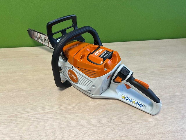 Stihl - msa300c - kettingzaag met ap300s accu en al101 acculader - afbeelding 12 van  17