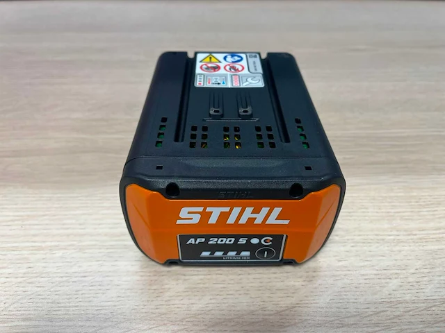 Stihl - rma253 - accu grasmaaier met ap200s accu en al101 lader - afbeelding 14 van  14