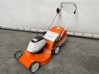 Stihl - rma253 - accu grasmaaier met ap300s accu en al101 lader - afbeelding 12 van  17
