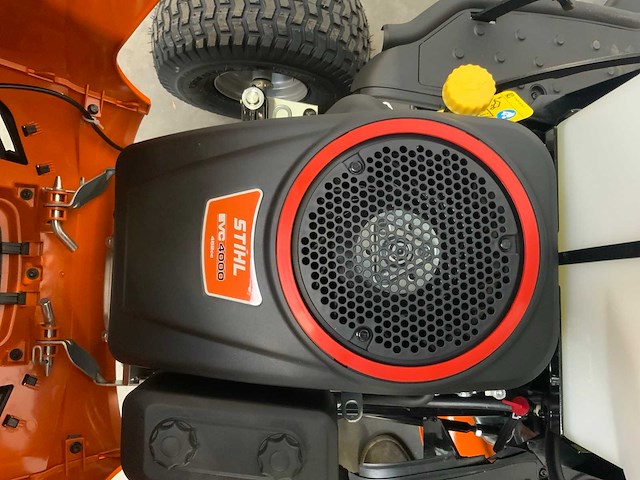 Stihl - rt 4097.1 sx - grasmaaier - zitmaair - afbeelding 7 van  13