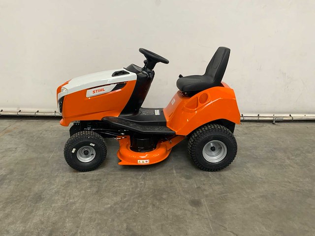 Stihl - rt 4097.1 sx - grasmaaier - zitmaair - afbeelding 13 van  18